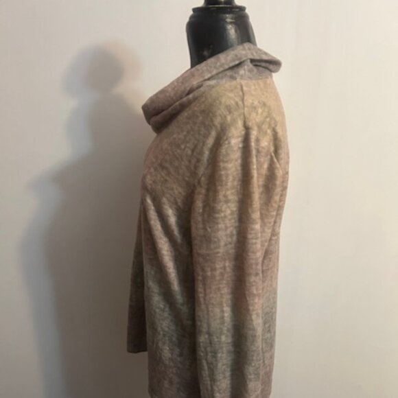 Christopher & Banks Petite Gradient cowlneck sweater, size P/XL - Picture 2 of 6